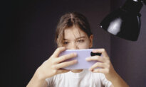 Social Media Use Linked to Lower Reading and Memory Scores in Children