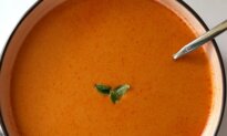Looking for a Protein-Packed Lunch? Try This 3-ingredient Tomato Soup Recipe