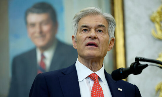 Dr. Oz Advises People to Get Measles Vaccine as Cases Rise in Several States