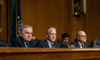 Bipartisan Lawmakers Urge Trump to Ban Chinese Seafood