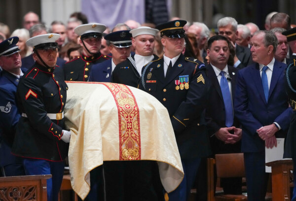 Former Vice President Dick Cheney Honored at Funeral