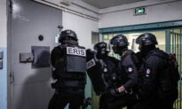 France Moves to Extend Right to Detain Illegal Immigrants Deemed Dangerous