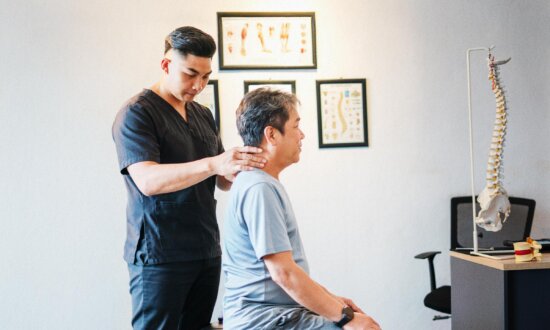 Can Chiropractic Care Ease Neck Pain? What Recent Science Says