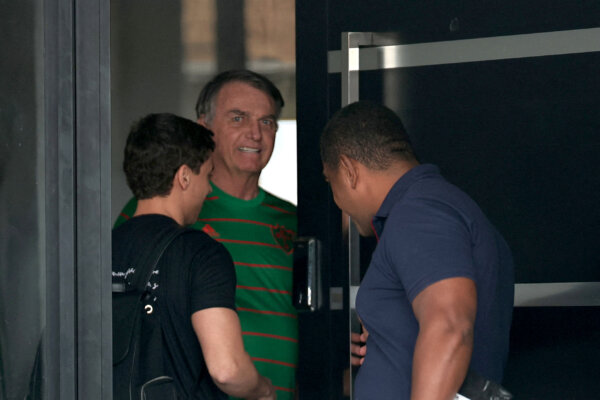 Brazil’s Bolsonaro Detained After Court Rules Supporters’ Vigil Posed Risk of Escape