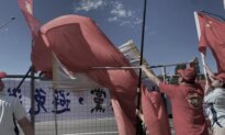 Pro-CCP ‘Enforcers’ Jostle, Strike Falun Gong Protesters Amid Top Official’s Visit