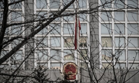 China Imposes New Export Curbs on 10 US Rare Earth, Defense Companies