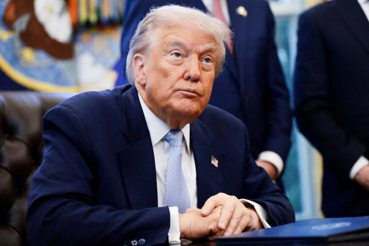 President Donald Trump in the Oval Office at the White House on Nov. 17, 2025. (Evelyn Hockstein/Reuters)