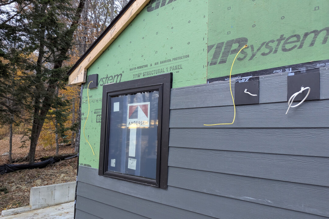 Ask the Builder: Water Leaks in House Siding and Brick