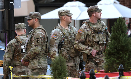 Appeals Court Temporarily Lifts Block on National Guard in DC