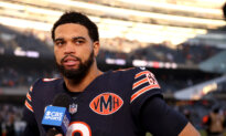 Indiana Governor Signs Bill to Attract Chicago Bears
