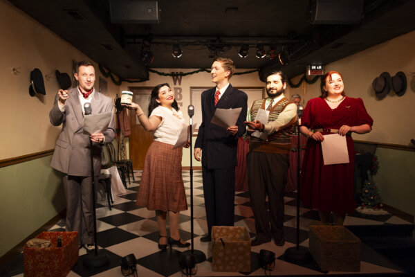 Heartfelt and Fun: ‘It’s a Wonderful Life: A Live Radio Play’
