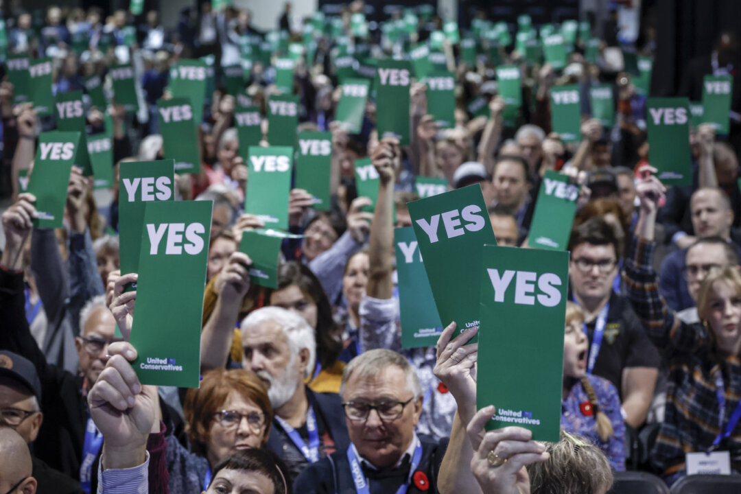 Alberta UCP Members Adopt Measures on Parental Rights, Immigration, and Flag Policy