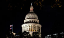 Texas Supreme Court Rejects Removing Democrats Who Left State to Block Redistricting Vote