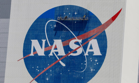 NASA Officials Provide Flight Day 5 Status Update for Artemis II Mission