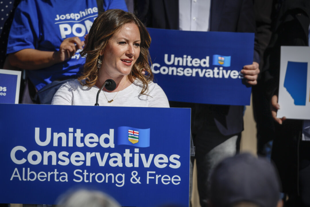 Alberta Environment Minister Rebecca Schulz Resigns From Cabinet, to Step Down as MLA