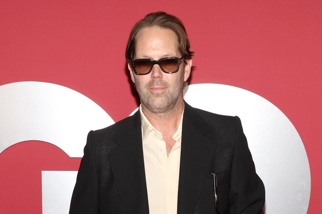 Meta Hires Longtime Apple Designer Alan Dye to Lead New Creative Studio