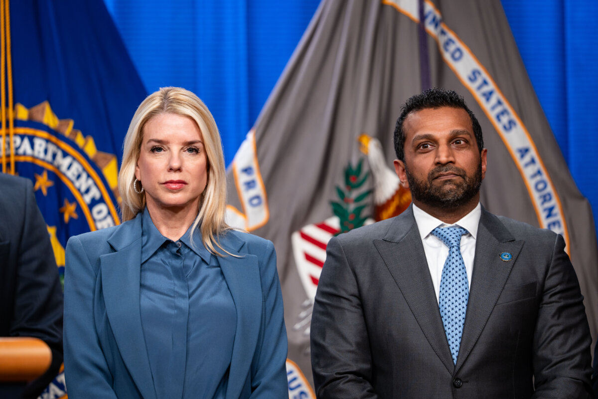 Attorney General Pam Bondi (L) and FBI Director Kash Patel during a news conference in Washington on Dec. 4, 2025. (Madalina Kilroy/The Epoch Times)
