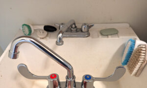 Ask the Builder: Installing a Laundry Faucet Is an Easy DIY Plumbing Project