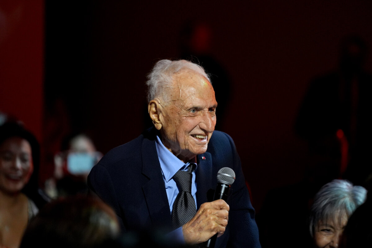 Honoree Frank Gehry speaks during the MOCA Gala 2025 at The Geffen Contemporary at MOCA in Los Angeles on May 31, 2025. (Presley Ann/Getty Images for The Museum of Contemporary Art (MOCA))