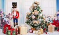 Louise Chollet’s Fairy Tale ‘Christmas Wishes’