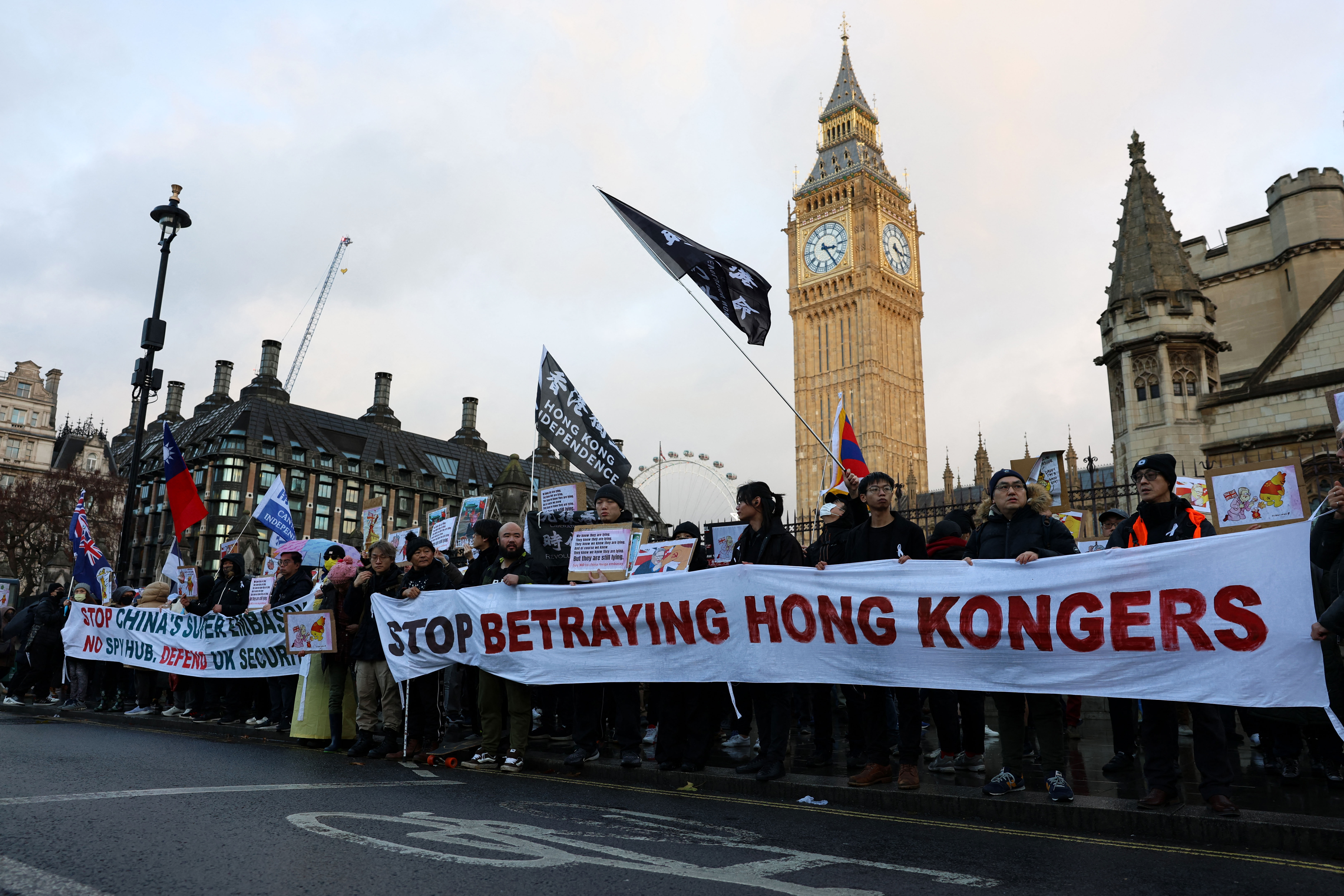 REPLAY: Rights Groups Release Report on Impact of UK’s Home Office Rules on Hong Kong Immigrants