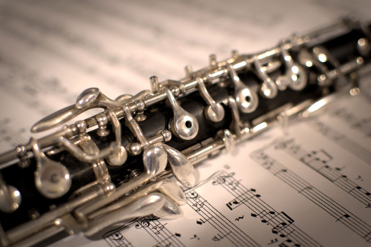 The oboe takes center stage in Richard Strauss's Concerto in D Major for Oboe and Small Orchestra. (Cory Maccarrone/Shutterstock)