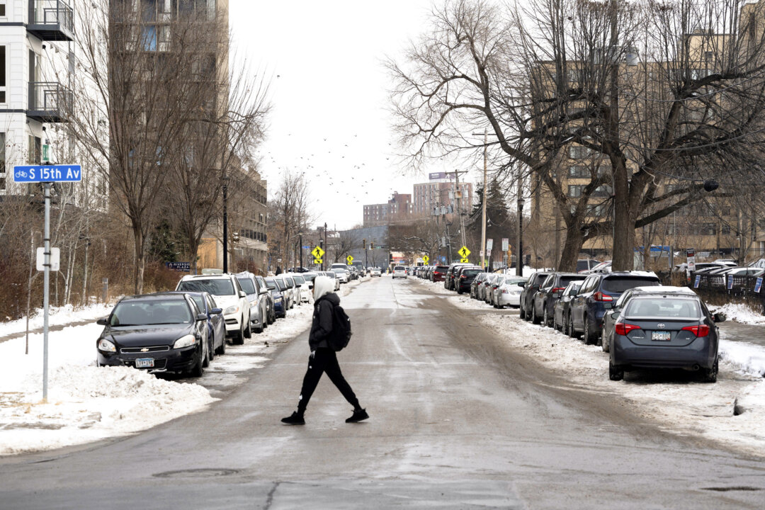 Dr. Oz Threatens to Pull Funding From Minnesota After $1 Billion in Medicaid Funding Was Stolen by Fraudsters