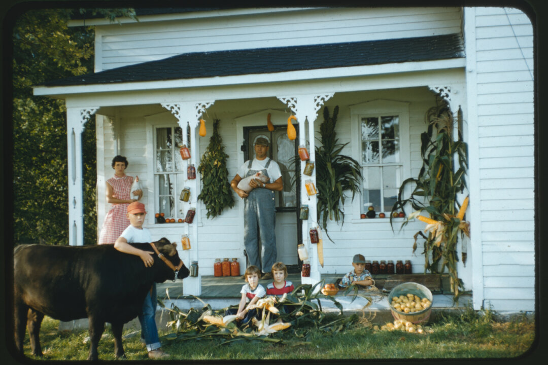 From Global to Local: Community and Country Music