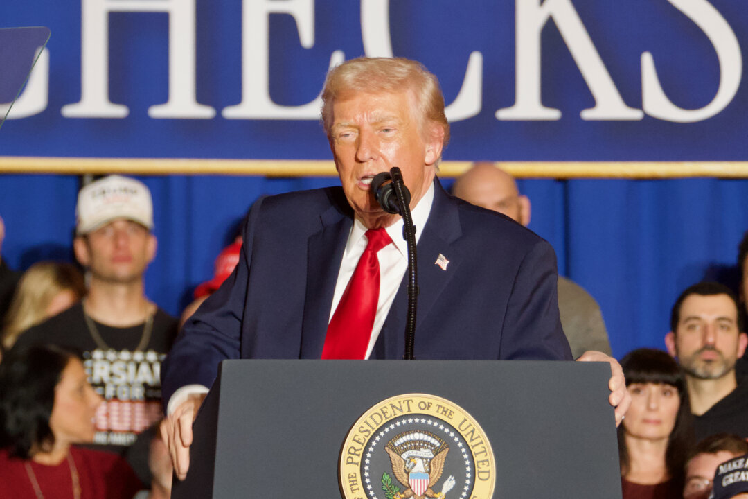 Trump Says He’ll Call Leaders of Thailand, Cambodia to Try to Halt Renewed Border Clashes