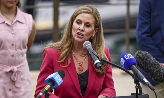 No ‘Fine Issuing Button’: eSafety on Compliance Issues With Under-16 Social Media Ban