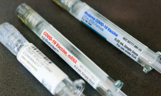 Stanford Study Pinpoints Cause of Vaccine-Linked Myocarditis and a Possible Fix