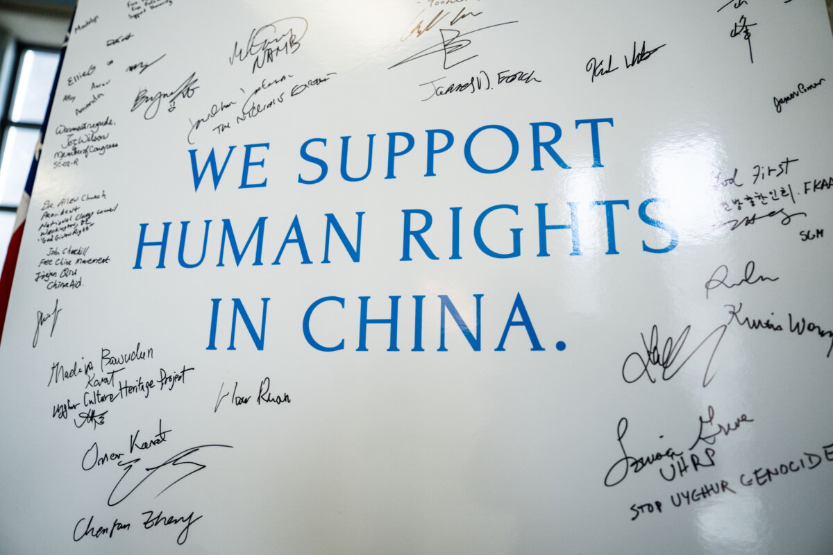Epoch Times Photo