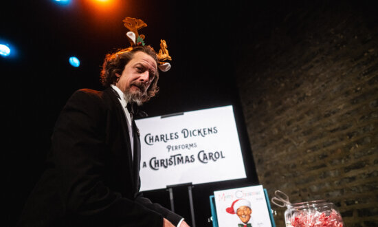 Charles Dickens’s Storytelling Is Brought to Life in Chicago