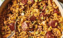 This Endlessly Comforting Jambalaya Is the Ultimate 1-Pot Meal