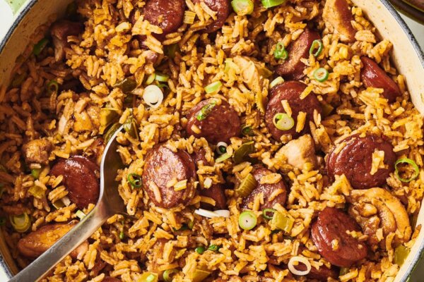 This Endlessly Comforting Jambalaya Is the Ultimate One-Pot Meal