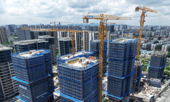 China’s Property Downturn Drives Layoffs, Cost Cuts at Home Appliance Manufacturers