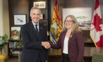 Ottawa, New Brunswick Sign Deal to Speed Up Major Project Assessments