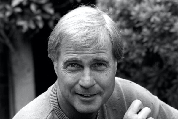 ‘Buck Rogers in the 25th Century’ Star, Gil Gerard, Dies at 82 After Cancer Battle