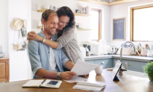 How to Help Someone You Love Build a Good Credit Score