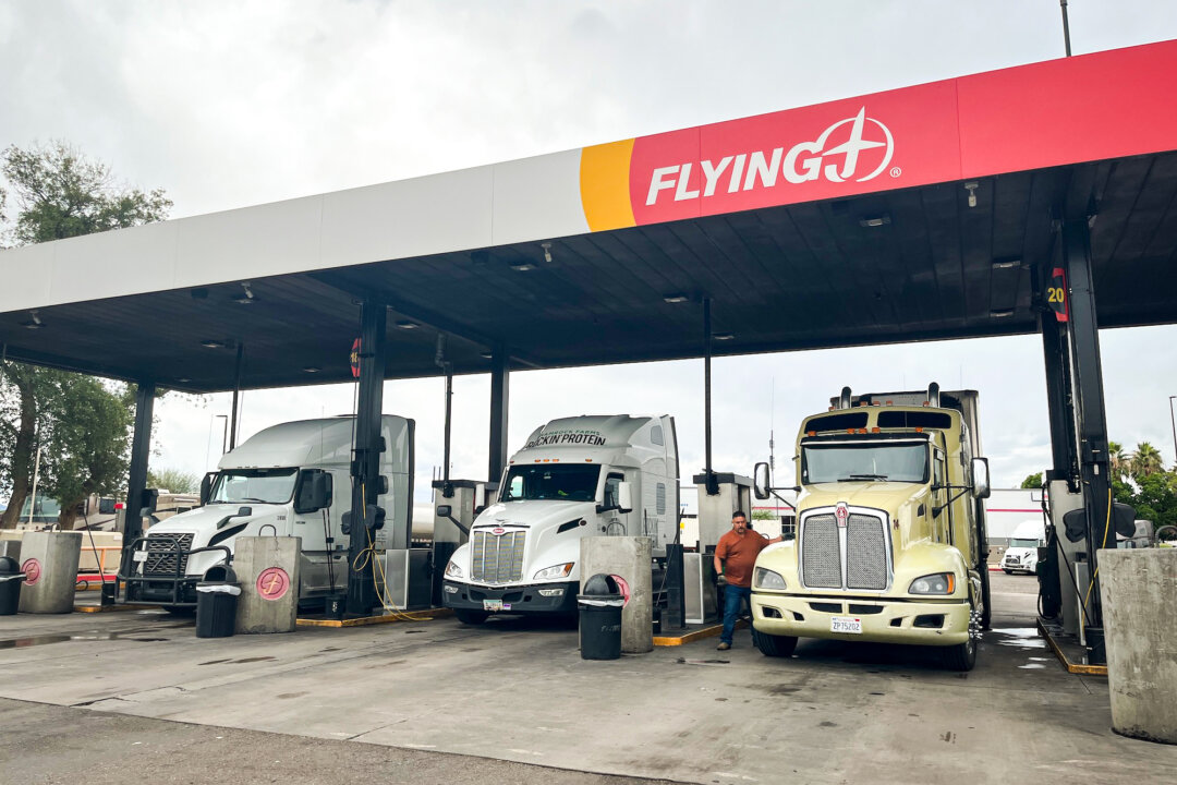 Arizona Drivers Feel the Squeeze as Gas Prices Bite Deeper Into Budgets