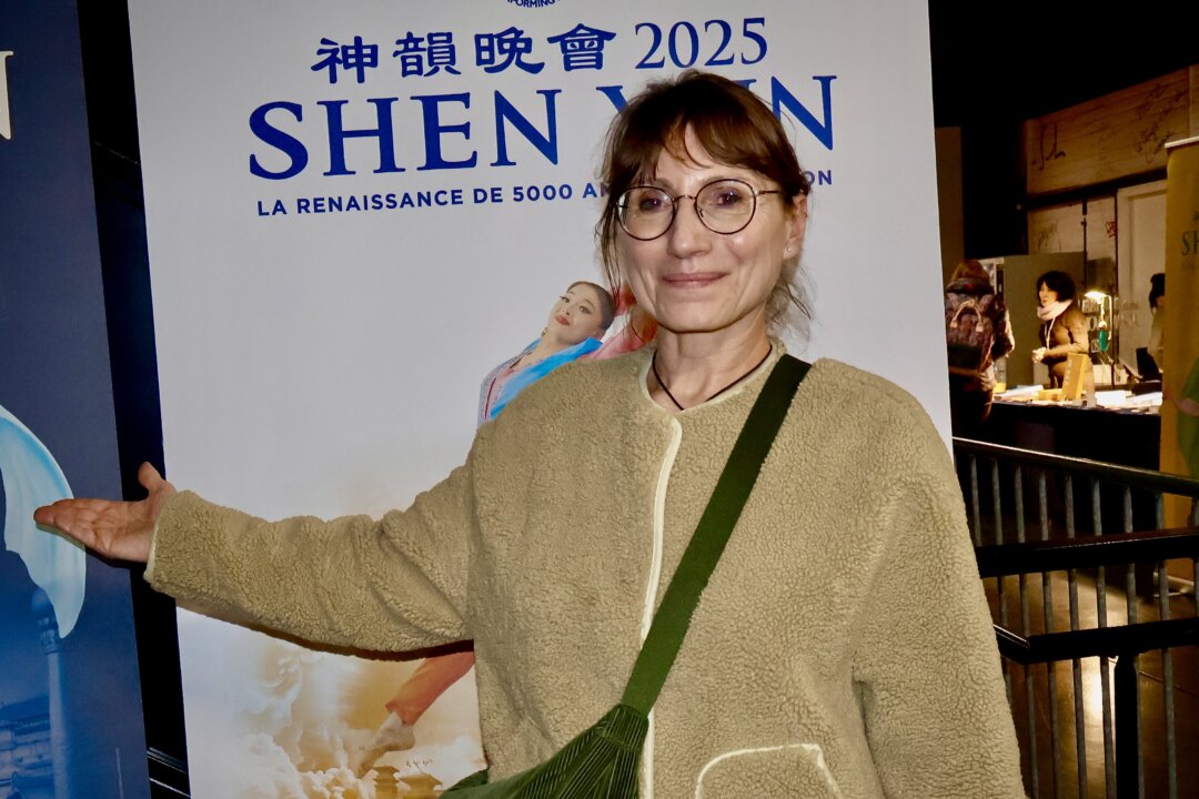 Danielle Georges at the Shen Yun Performing Arts performance at Galaxie Amnéville on Dec. 18, 2025. (Ni Zhang/The Epoch Times)