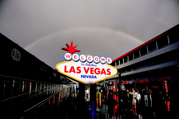 Las Vegas Locals Say Hidden Fees, Less Value Are Driving Away Tourists