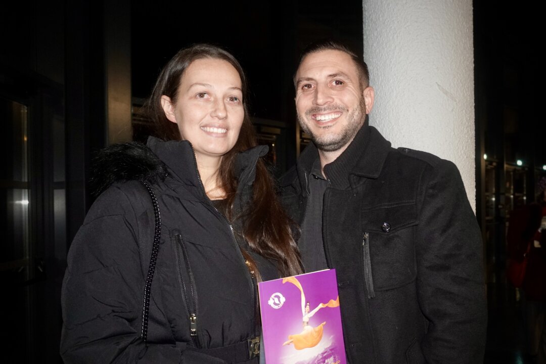 Heather and Dean Jensen enjoyed Shen Yun's evening performance at Galaxie Amnéville on Dec. 18, 2025. (Mary Man/The Epoch Times)