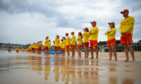 Lifeguards Pay Tribute at Bondi Beach