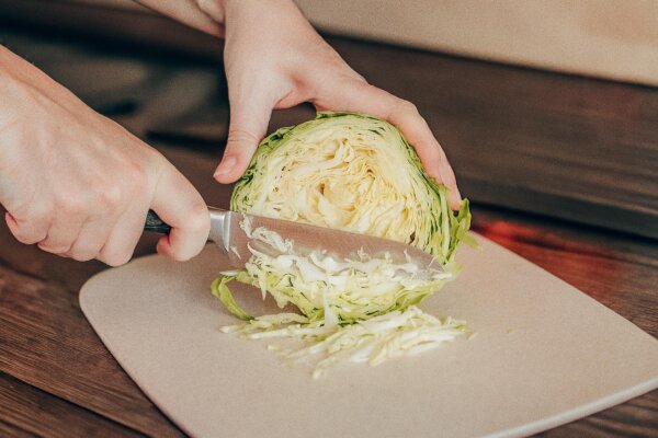 Sauerkraut fermentation benefits for gut health, probiotics, digestion support, and simple homemade fermented cabbage recipe
