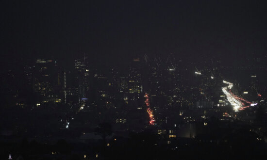 San Francisco Outages Leaves 130,000 Without Power