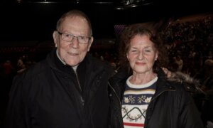 Former Shipbuilder Loves the Beautiful Dancing of Shen Yun