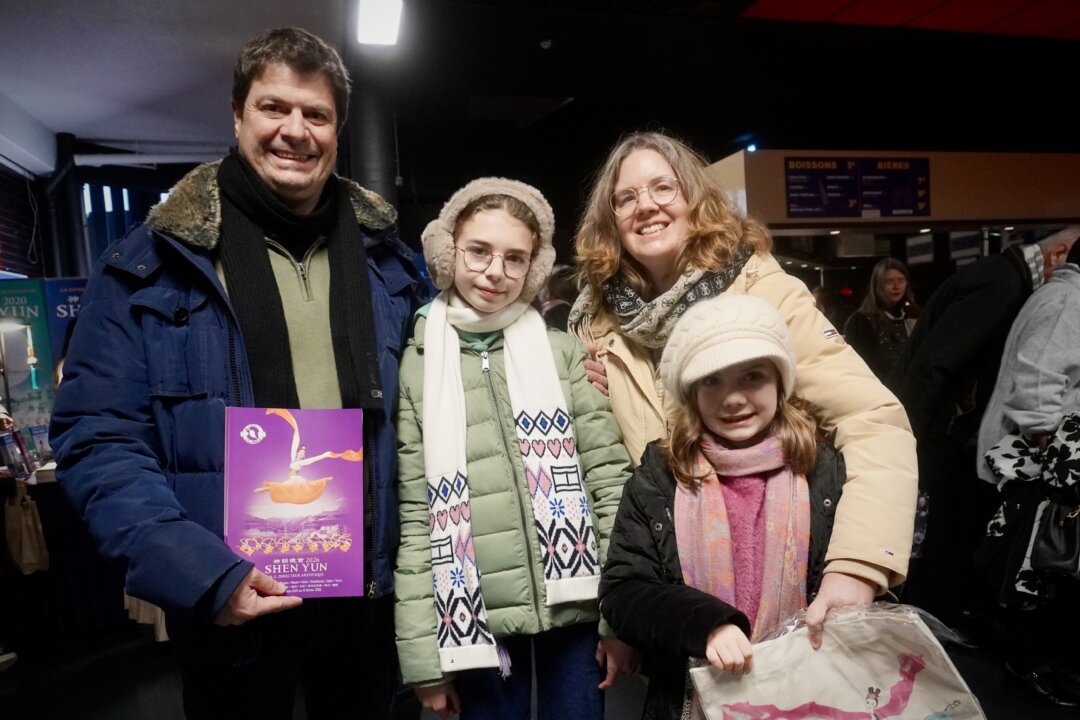 Frédéric and Alice Ney at the Shen Yun Performing Arts performance at Galaxie Amnéville on Dec. 21, 2025. (Mary Man/The Epoch Times)