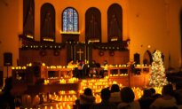 New Middletown Holds Candlelight Christmas Concert at Presbyterian Church