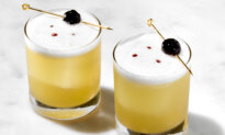 How to Make a Classic Whiskey Sour